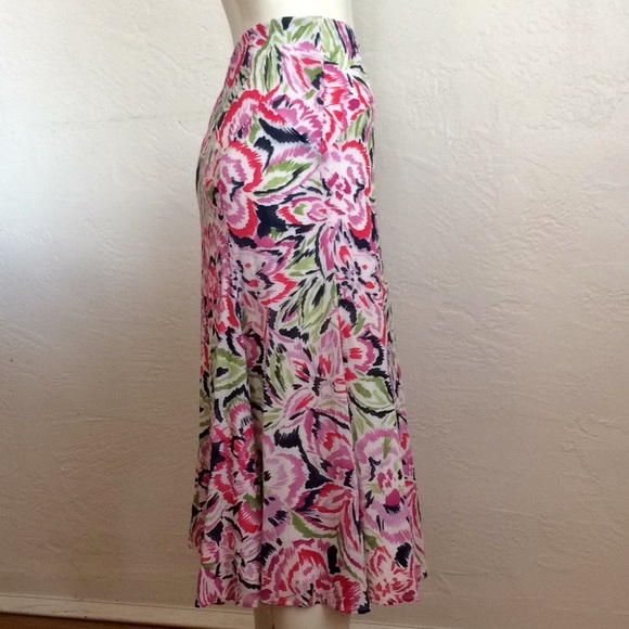 Nik+Zoe lined silk blend fit and flare floral midi - Picture 3 of 8